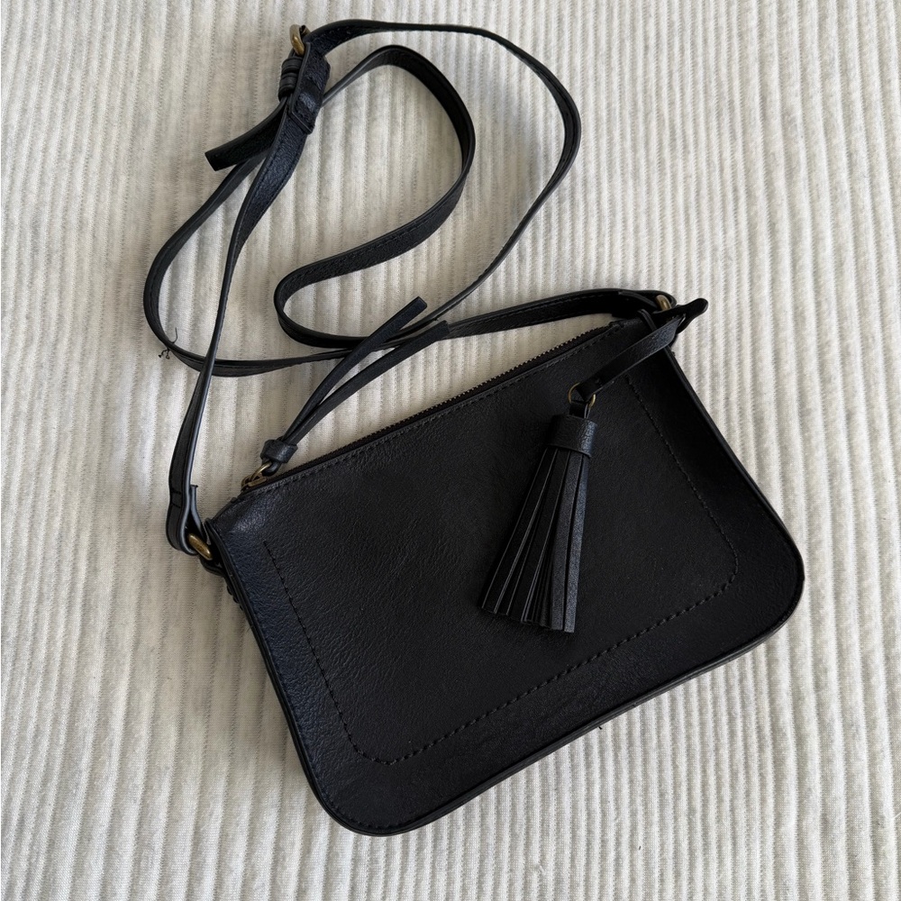 Chic Black Crossbody Bag with Tassel